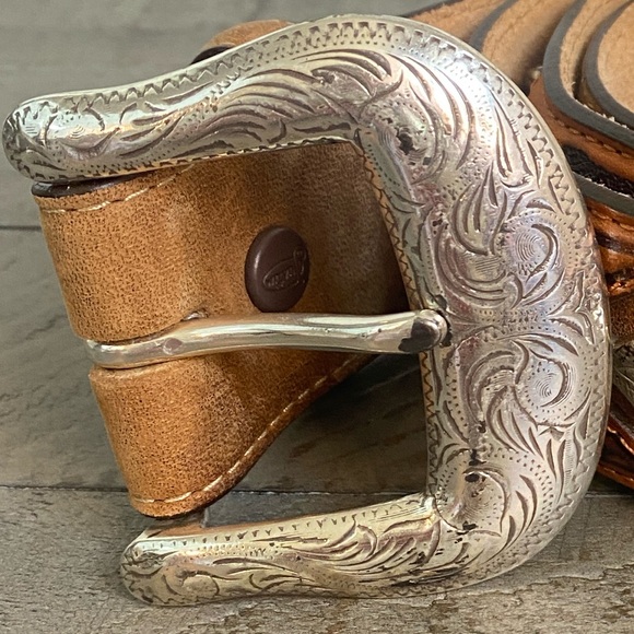 Vtg JUSTIN ODESSA STAR BROWN TOOLED LEATHER BELT Silver Buckle 1994 C10765 Sz 42 - Picture 17 of 17